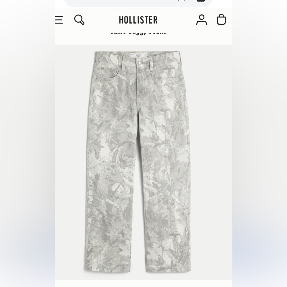 Hollister Men’s Camo Baggy Jeans - size 30 w x 32 l
NWT